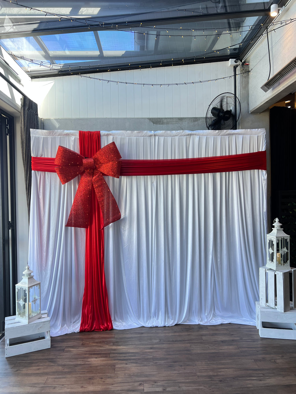 "CHRISTMAS GIFT" - BACKDROP PACKAGE