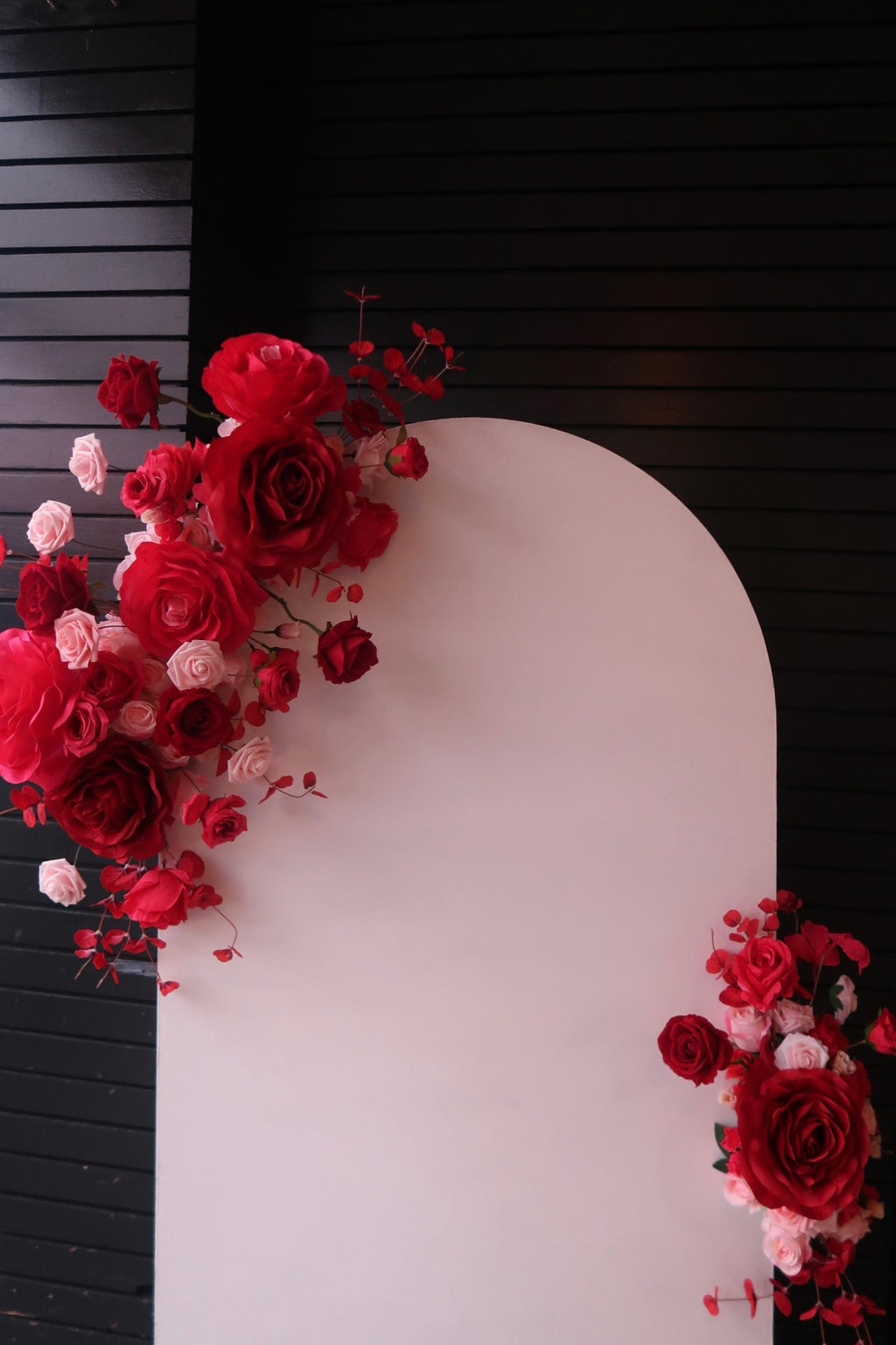RED FLORAL - BACKDROP PACKAGE